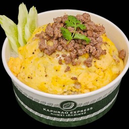 ข้าวไข่ข้นเนื้อโคขุนสับ
