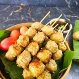 ลูกชิ้นเอ็นหมูทอด