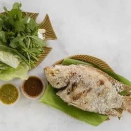 เจ๊หงส์เมี่ยงปลาเผา สาขา2