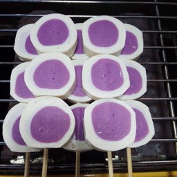 ไก่ยอไข่หมึก