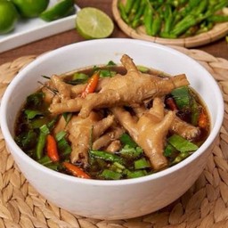 ต้มแซ่บซุปเปอร์ ตีนไก่