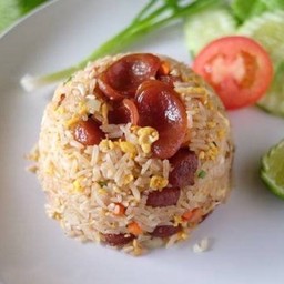 ข้าวผัดไข่กุนเชียง