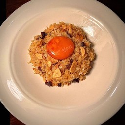 ข้าวผัดมันเนื้อ AU+ไข่ดอง