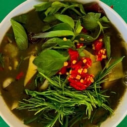 แกงหน่อไม้สด