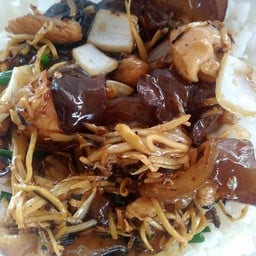 ร้านเจ๊พา อาหารตามสั่ง