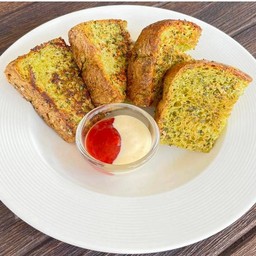 ขนมปังกระเทียม