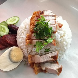 ข้าวหมูกรอบพิเศษ