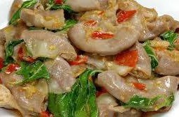 กระเพราไส้อ่อน