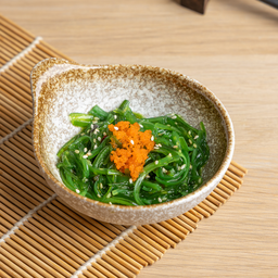 ยำสาหร่ายไข่กุ้ง