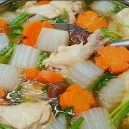 Chicken soup.ต้มจืดไก่