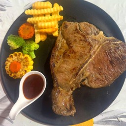 สเต็กเนื้อทีโบน