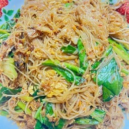 ราดหน้า ผัดซีอิ๊ว ครัวอรุณ