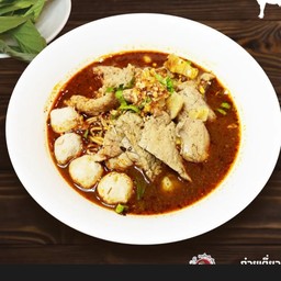 ก๋วยเตี๋ยวน้ำข้นไก่ลูกชิ้น เลือกเส้นได้.หมี่ขาว.บะหมี่.ใหญ่.เล็ก.มาม่า