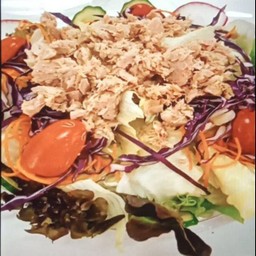 สลัดทูน่า