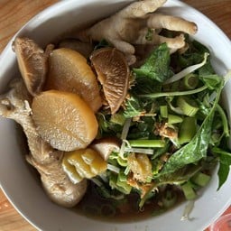 ก๋วยเตี๋ยวไก่มะระบุฟเฟ่ต์ 1