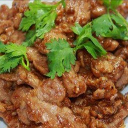 Fried Pork with Grilic.หมูกระเทียม