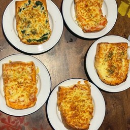 เมนูปังแผ่นอบชีส