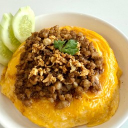 ข้าวไข่ข้นหมูสับกระเทียม
