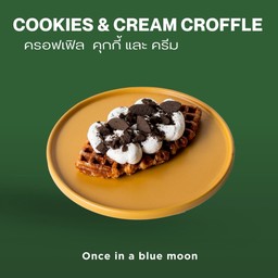 Cookies & cream croffle