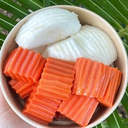 อิ่มเอมปอกให้ ผลไม้พร้อมทาน