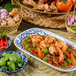 ผัดสะตอกะปิกุ้ง