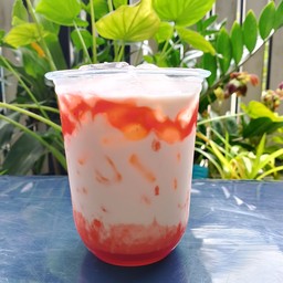 สตรอเบอรี่นมสด