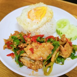 กะเพราหมูชิ้น