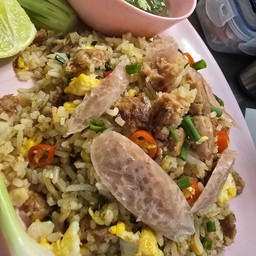 ข้าวผัดแหนม
