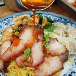บะหมี่เกี๊ยวหมูแดงลุงปัญญา & หม่าล่า (บะหมี่) บางกรวย-ไทรน้อย17
