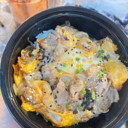 ข้าวหน้าหมูไข่ข้น ซอสเทอริยากิ