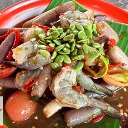 ตำสายบัวกุ้งสด