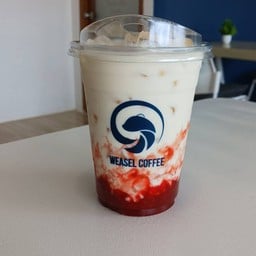 นมสดสตรอว์เบอรี่ปั่น
