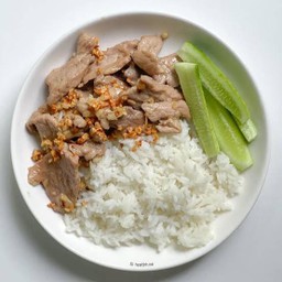ข้าวหมูกระเทียม