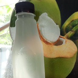 น้ำมะพร้าวน้ำหอม 250 ml