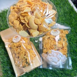อบอิ่มปังหนมหวาน&ผลไม้ปอกพร้อมทาน