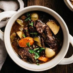 Cocotte stew สตูลิ้นวัว สตูซี่โครง