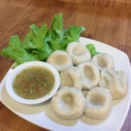 ลวกจิ้มลูกชิ้นปลา