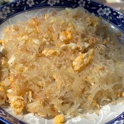 วุ้นเส้นผัดไข่