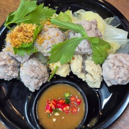 ลวกจิ้มหมูสับ