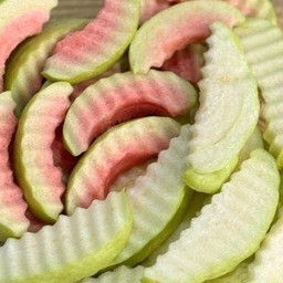 ฝรั่งใส้แดง+ฝรั่งเนื้อขาว