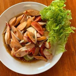 ยำไส้กรอก