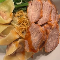 บะหมี่เกี๊ยวล้วน