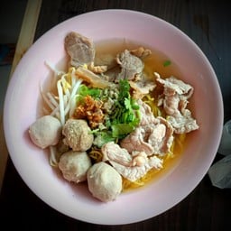 ก๋วยเตี๋ยวเนื้อน้ำใส ซ.โนรี ก๋วยเตี๋ยวเนื้อน้ำใส ซ.โนรี