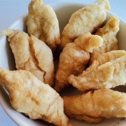 ลูกชิ้นปลาระเบิดทอด (อย่างเดียว)