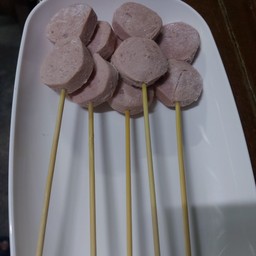 แหนมไก่แว่น