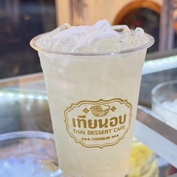 น้ำช่อดอกมะพร้าวเย็น