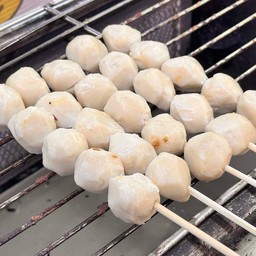 ลูกชิ้นไก่