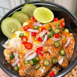 ข้าวไข่ขยี้ยำปลากระป๋อง