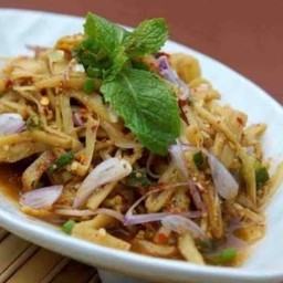 ซุปหน่อไม้หมูยอ..เมืองพล