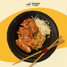 มาม่าสะโพกไก่กรอบ